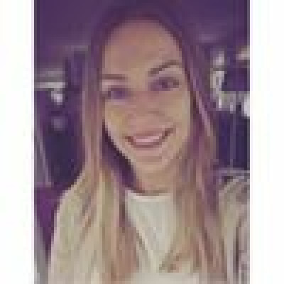 Noëlle  is looking for a Room / Apartment / Rental Property / Studio in Amsterdam