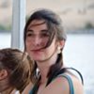 Laia Puig Serra zoekt een Kamer / Appartement / Studio in Amsterdam