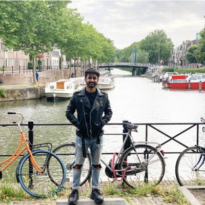 Chetan zoekt een Kamer / Appartement / Huurwoning / Studio / Woonboot in Amsterdam
