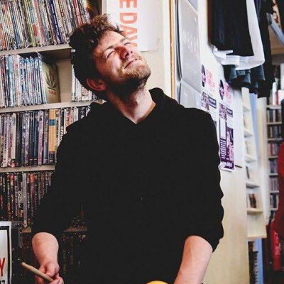 Niels is looking for a Room / Apartment / Rental Property in Amsterdam