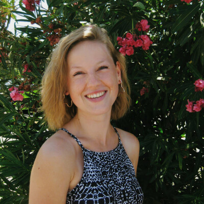 Leonie zoekt een Kamer / Appartement / Huurwoning / Studio / Woonboot in Amsterdam