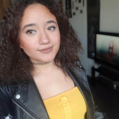 Anisa zoekt een Appartement / Huurwoning / Studio in Amsterdam