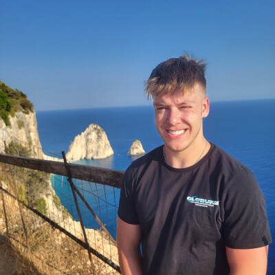 Wesley  zoekt een Studio in Amsterdam