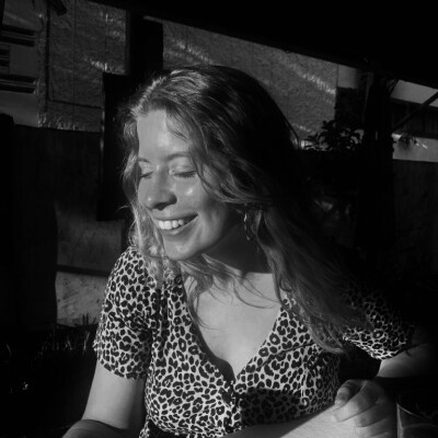 Sarah  zoekt een Kamer / Appartement in Amsterdam