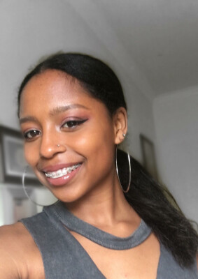 Délfia  is looking for a Room in Amsterdam