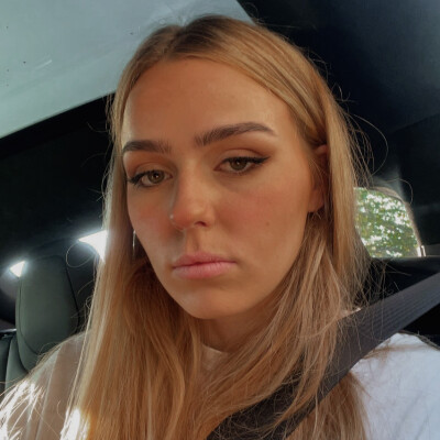 Mia zoekt een Appartement / Huurwoning / Studio in Amsterdam