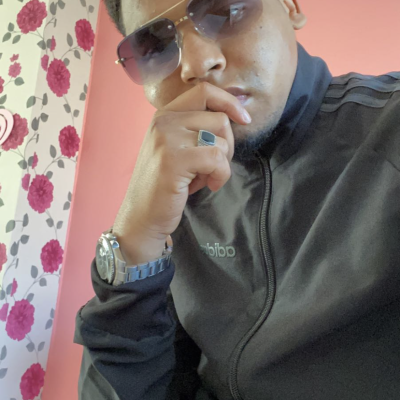 Redouan Harrouch zoekt een Kamer / Studio in Amsterdam