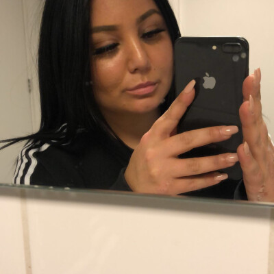 Ebru zoekt een Appartement / Huurwoning / Studio in Amsterdam