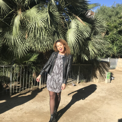 Naomi zoekt een Appartement / Huurwoning / Studio in Amsterdam