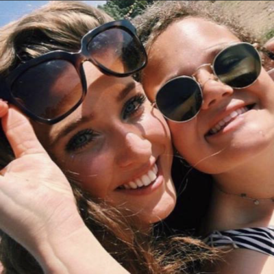 Femke zoekt een Kamer / Studio / Woonboot in Amsterdam