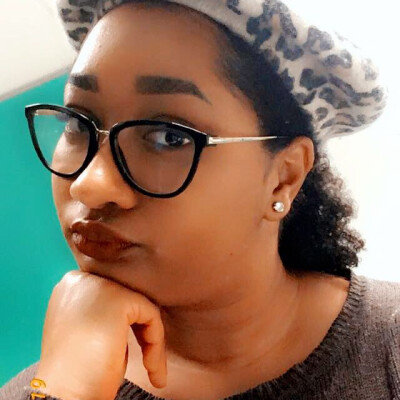 Oksana zoekt een Kamer / Appartement / Huurwoning / Studio in Amsterdam