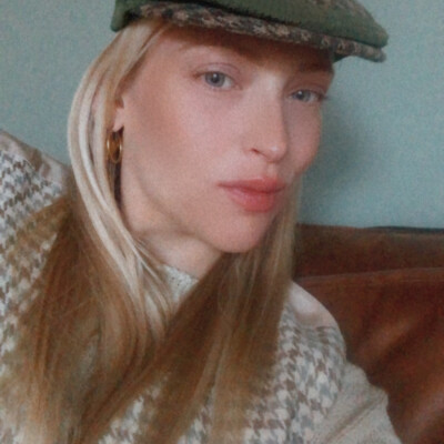 Marlis zoekt een Appartement / Huurwoning / Studio in Amsterdam