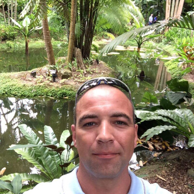 Roberto zoekt een Kamer / Appartement / Huurwoning / Studio / Woonboot in Amsterdam