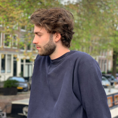 Luuk zoekt een Appartement / Huurwoning / Woonboot in Amsterdam