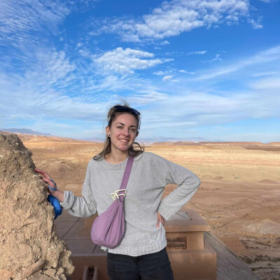 Adriana zoekt een Kamer / Studio in Amsterdam