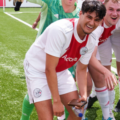 Muhammed zoekt een Kamer / Appartement / Huurwoning / Studio / Woonboot in Amsterdam