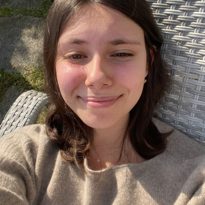 Carlotta Anna zoekt een Kamer / Appartement / Studio in Amsterdam