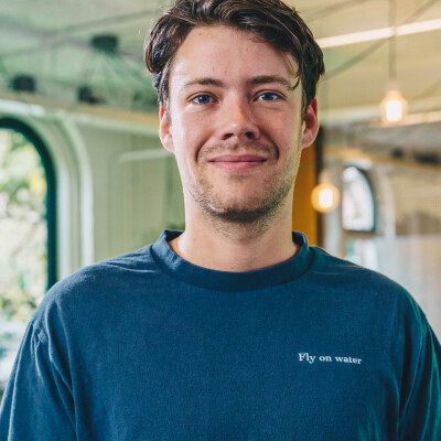 Louden zoekt een Woonboot in Amsterdam