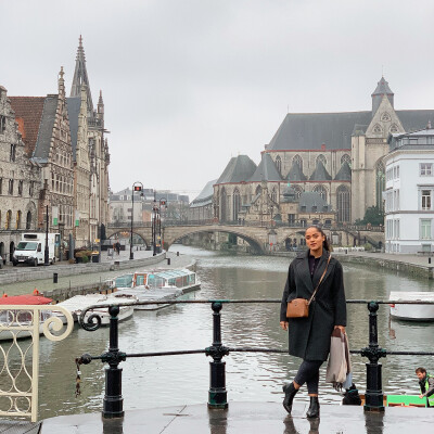 Tamar  zoekt een Kamer in Amsterdam