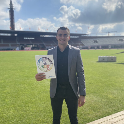 Romain zoekt een Kamer / Appartement / Huurwoning / Studio in Amsterdam