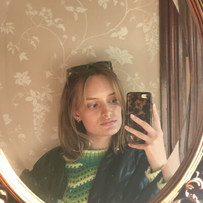 Marina  zoekt een Kamer / Appartement / Studio in Amsterdam