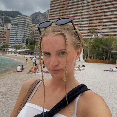 Tyra zoekt een Kamer / Appartement / Huurwoning / Studio / Woonboot in Amsterdam