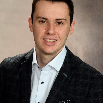 Benedikt zoekt een Kamer / Appartement / Studio in Amsterdam