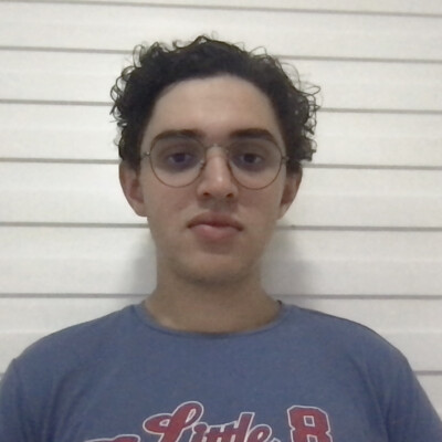 Orlando zoekt een Kamer / Appartement / Studio / Woonboot in Amsterdam