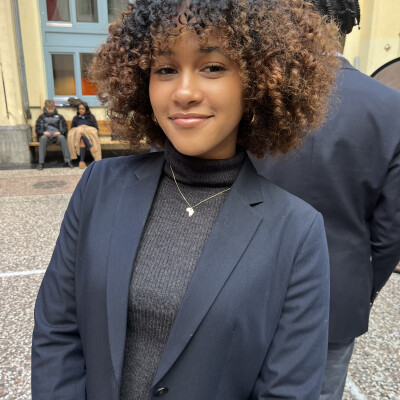 Anesu  zoekt een Appartement / Studio in Amsterdam