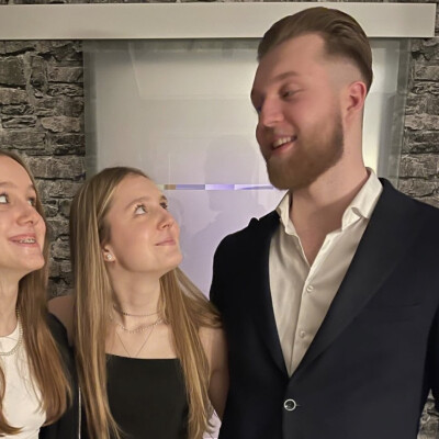 Niklas zoekt een Kamer / Appartement / Huurwoning / Studio / Woonboot in Amsterdam