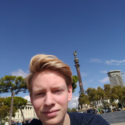 DAAN zoekt een Kamer / Appartement / Huurwoning / Studio in Amsterdam