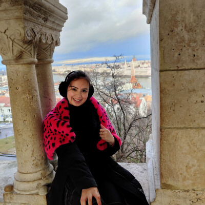 Nabila zoekt een Studio in Amsterdam