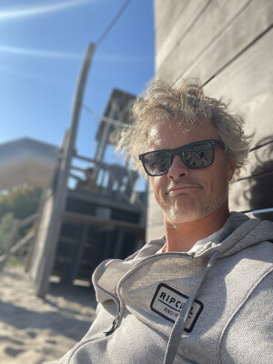 Ewout zoekt een Kamer / Appartement / Huurwoning / Studio / Woonboot in Amsterdam