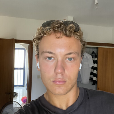 Jan-Hendrik is looking for a Room / Studio in Amsterdam