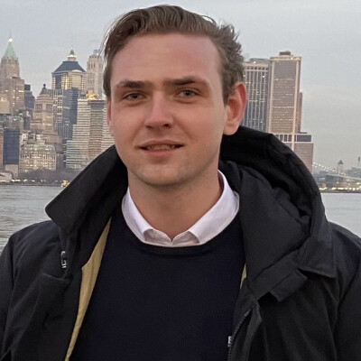 Jasper zoekt een Kamer / Appartement / Huurwoning / Studio in Amsterdam