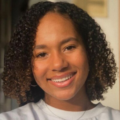 Zoe zoekt een Kamer in Amsterdam