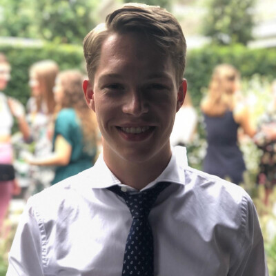 Tom zoekt een Kamer / Appartement / Huurwoning / Studio / Woonboot in Amsterdam