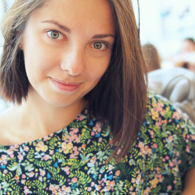 Liuba  zoekt een Kamer / Appartement / Huurwoning / Studio in Amsterdam