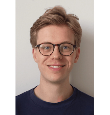 Bas zoekt een Kamer / Appartement / Huurwoning / Studio / Woonboot in Amsterdam