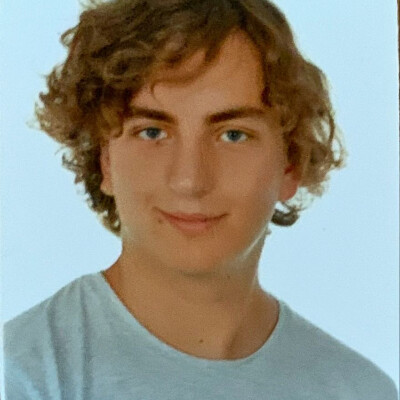 MAksymilian zoekt een Kamer / Studio in Amsterdam