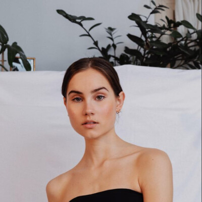 Christel  zoekt een Studio in Amsterdam