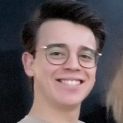 Joris zoekt een Appartement / Huurwoning / Studio / Woonboot in Amsterdam