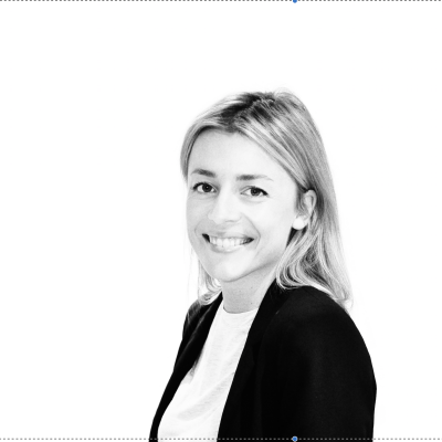 Nina zoekt een Appartement / Huurwoning / Studio / Woonboot in Amsterdam