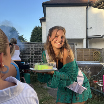 Emma zoekt een Kamer / Appartement / Huurwoning / Studio in Amsterdam