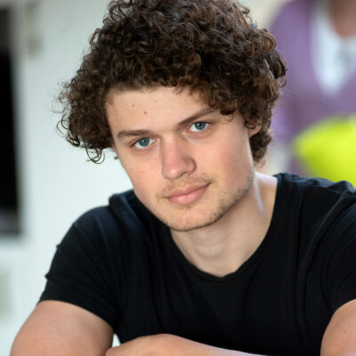 Tim zoekt een Kamer / Appartement / Studio in Amsterdam