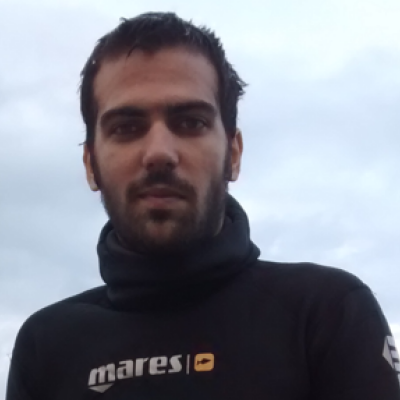 Giorgos zoekt een Kamer / Appartement / Studio in Amsterdam