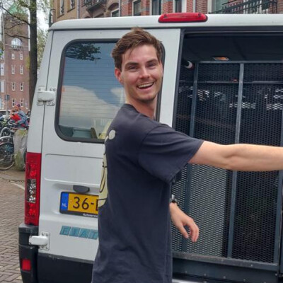 Boris zoekt een Woonboot in Amsterdam